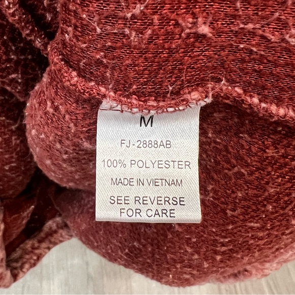 Zenana Outfitters Burgundy White Fuzzy Quarter Zip - Picture 8 of 8